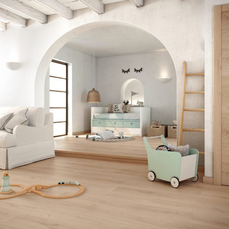 TARIMA FLOTANTE: ROBLE KALAS ARENA