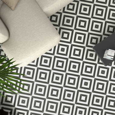 BLACK & WHITE PATTERN TILE