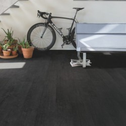 Kioner | TARIMA FLOTANTE QUICK STEP IMPRESIVE PLANCHAS QUEMADAS